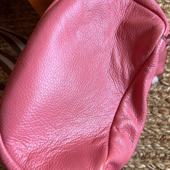 Authentic COACH backpack - Picture 2 of 6